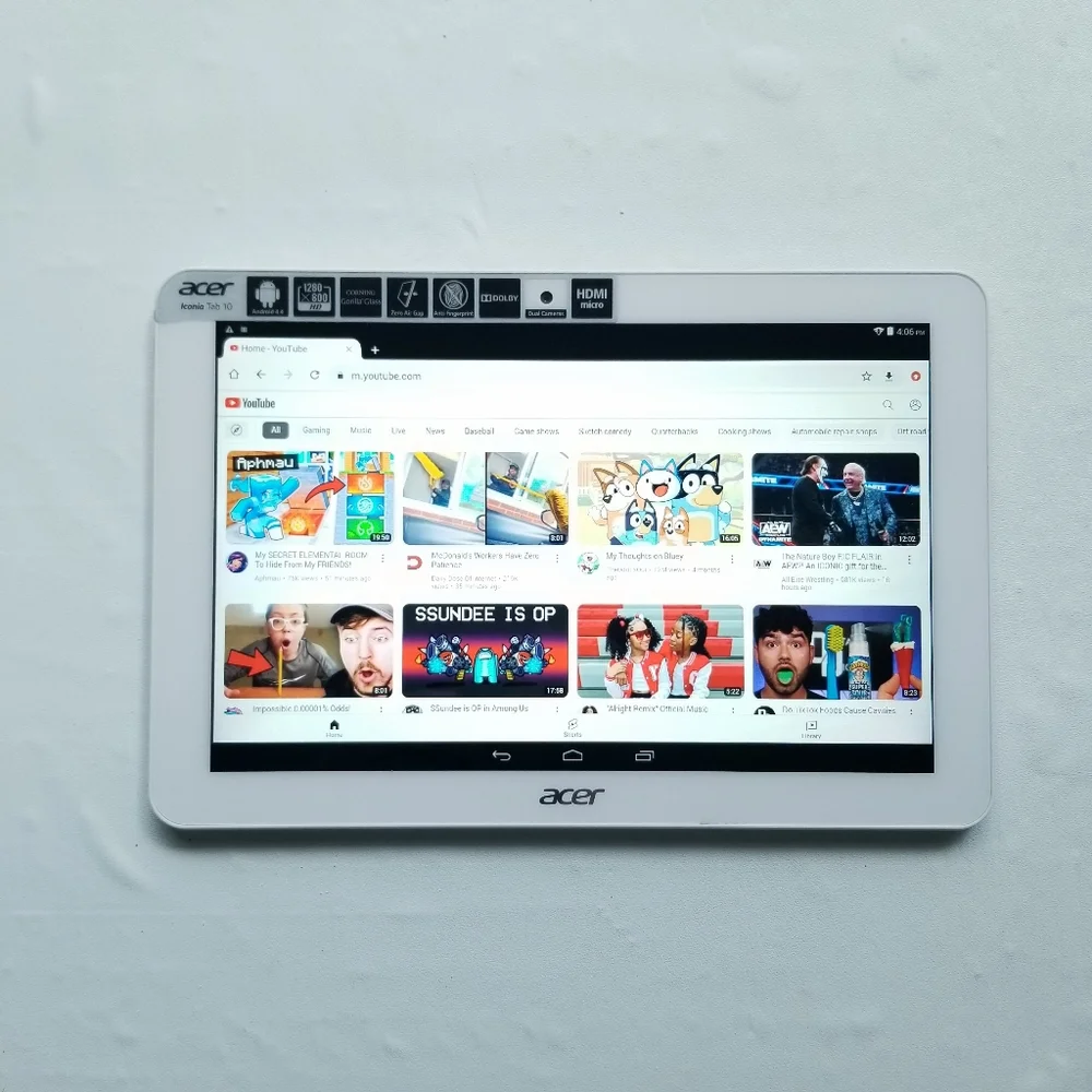 Acer Iconia Tab 10 Tablet Aluminum Body white NIB
